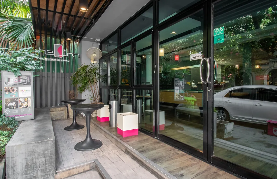 Cheqinn Hostel - Sukhumvit 4 Nana Plaza-1